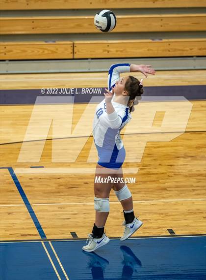 Thumbnail 1 in Cathedral vs Indianapolis Bishop Chatard (City Tourney semi-final) photogallery.