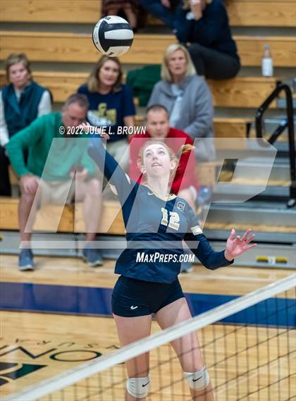 Thumbnail 1 in Cathedral vs Indianapolis Bishop Chatard (City Tourney semi-final) photogallery.