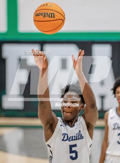 Thumbnail 1 in Norcross vs. Keenan (FCA I-85 Battleground Showcase) photogallery.