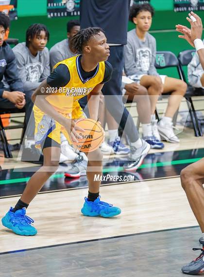 Thumbnail 2 in Norcross vs. Keenan (FCA I-85 Battleground Showcase) photogallery.