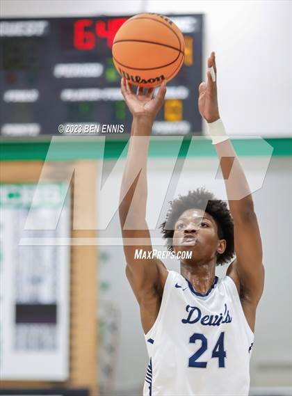Thumbnail 1 in Norcross vs. Keenan (FCA I-85 Battleground Showcase) photogallery.