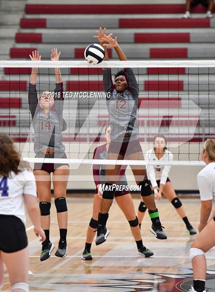Thumbnail 1 in Lonoke @ Morrilton photogallery.