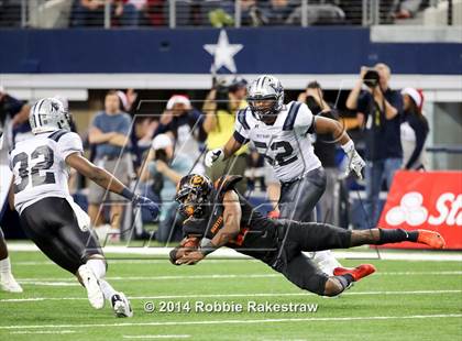 Thumbnail 2 in West Orange-Stark vs. Gilmer (4A UIL Division 2 Final) photogallery.