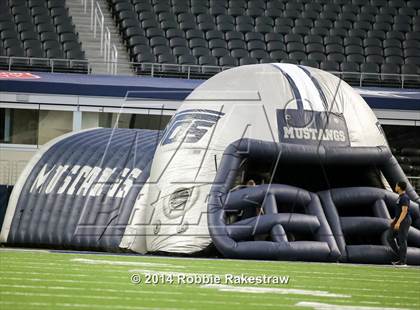 Thumbnail 1 in West Orange-Stark vs. Gilmer (4A UIL Division 2 Final) photogallery.