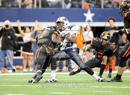 Thumbnail 3 in West Orange-Stark vs. Gilmer (4A UIL Division 2 Final) photogallery.