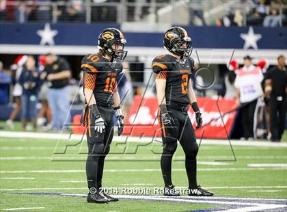 Thumbnail 3 in West Orange-Stark vs. Gilmer (4A UIL Division 2 Final) photogallery.