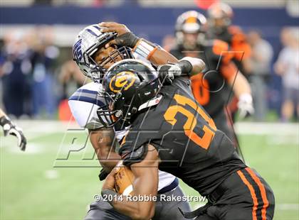 Thumbnail 2 in West Orange-Stark vs. Gilmer (4A UIL Division 2 Final) photogallery.