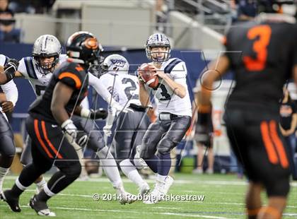 Thumbnail 2 in West Orange-Stark vs. Gilmer (4A UIL Division 2 Final) photogallery.