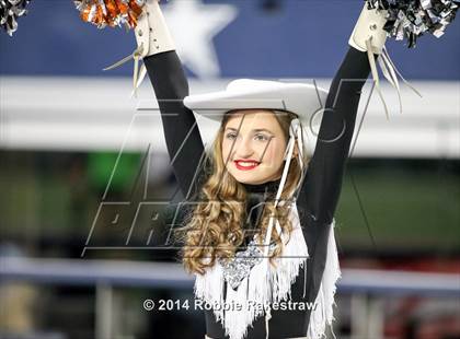 Thumbnail 3 in West Orange-Stark vs. Gilmer (4A UIL Division 2 Final) photogallery.