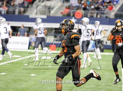 Thumbnail 2 in West Orange-Stark vs. Gilmer (4A UIL Division 2 Final) photogallery.