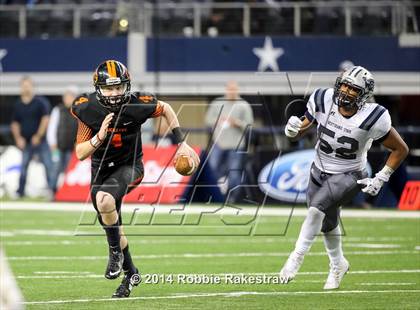Thumbnail 3 in West Orange-Stark vs. Gilmer (4A UIL Division 2 Final) photogallery.