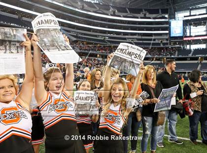 Thumbnail 3 in West Orange-Stark vs. Gilmer (4A UIL Division 2 Final) photogallery.