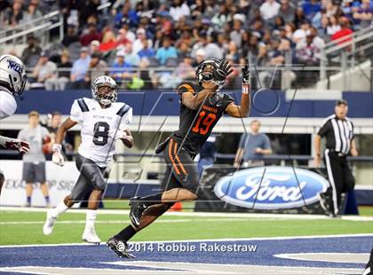 Thumbnail 3 in West Orange-Stark vs. Gilmer (4A UIL Division 2 Final) photogallery.