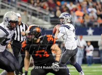 Thumbnail 3 in West Orange-Stark vs. Gilmer (4A UIL Division 2 Final) photogallery.