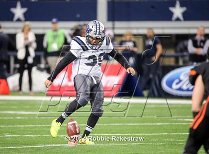 Thumbnail 1 in West Orange-Stark vs. Gilmer (4A UIL Division 2 Final) photogallery.