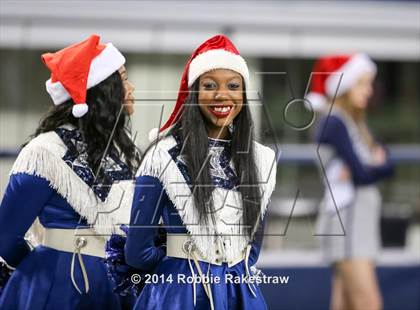 Thumbnail 2 in West Orange-Stark vs. Gilmer (4A UIL Division 2 Final) photogallery.