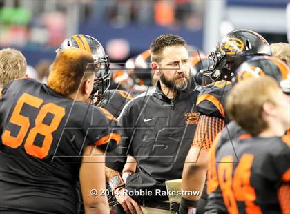 Thumbnail 2 in West Orange-Stark vs. Gilmer (4A UIL Division 2 Final) photogallery.