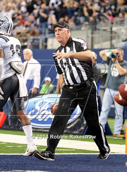 Thumbnail 1 in West Orange-Stark vs. Gilmer (4A UIL Division 2 Final) photogallery.