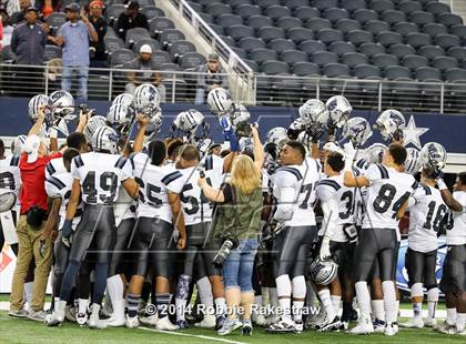 Thumbnail 1 in West Orange-Stark vs. Gilmer (4A UIL Division 2 Final) photogallery.