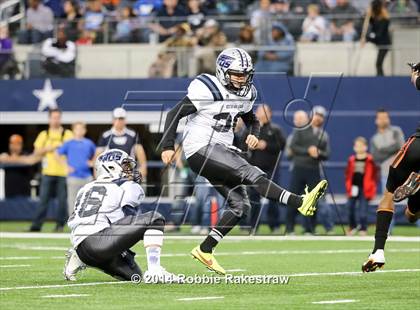 Thumbnail 3 in West Orange-Stark vs. Gilmer (4A UIL Division 2 Final) photogallery.