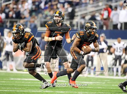 Thumbnail 3 in West Orange-Stark vs. Gilmer (4A UIL Division 2 Final) photogallery.
