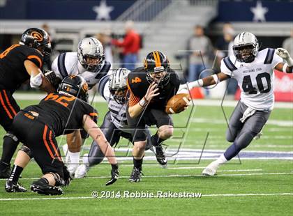 Thumbnail 2 in West Orange-Stark vs. Gilmer (4A UIL Division 2 Final) photogallery.