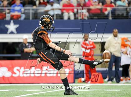 Thumbnail 3 in West Orange-Stark vs. Gilmer (4A UIL Division 2 Final) photogallery.