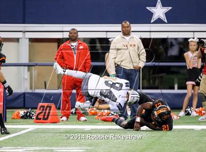 Thumbnail 2 in West Orange-Stark vs. Gilmer (4A UIL Division 2 Final) photogallery.