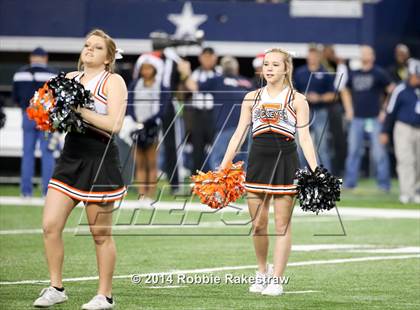 Thumbnail 2 in West Orange-Stark vs. Gilmer (4A UIL Division 2 Final) photogallery.