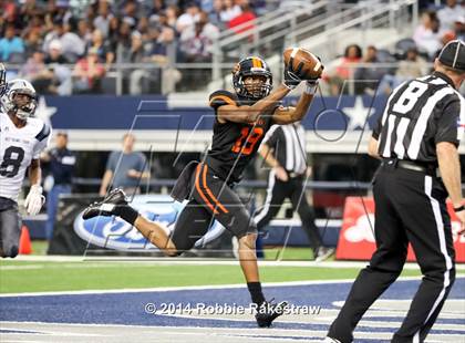 Thumbnail 2 in West Orange-Stark vs. Gilmer (4A UIL Division 2 Final) photogallery.