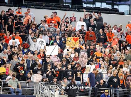 Thumbnail 2 in West Orange-Stark vs. Gilmer (4A UIL Division 2 Final) photogallery.