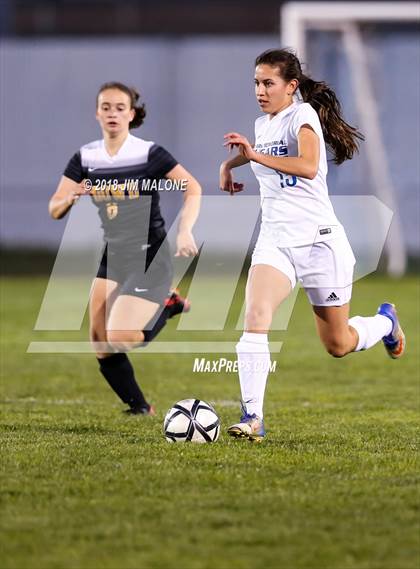 Thumbnail 1 in Newark Memorial vs. Bishop O'Dowd (CIF-NCS D2 Rd1) photogallery.