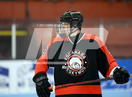 Thumbnail 2 in Escanaba @ Houghton photogallery.