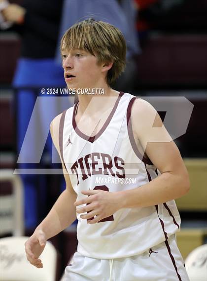 Thumbnail 2 in Akins @ Dripping Springs photogallery.