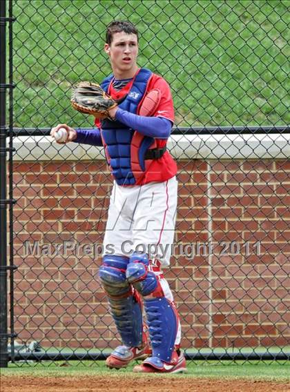 Thumbnail 1 in DeMatha vs. St. John's photogallery.