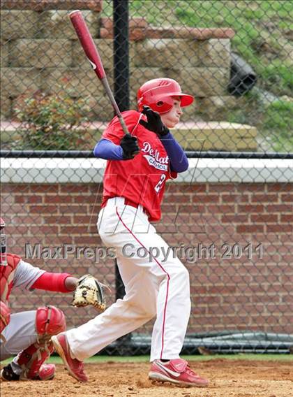 Thumbnail 3 in DeMatha vs. St. John's photogallery.