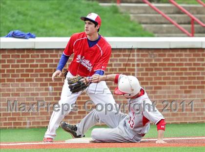 Thumbnail 1 in DeMatha vs. St. John's photogallery.