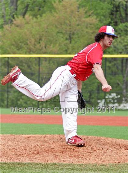 Thumbnail 3 in DeMatha vs. St. John's photogallery.