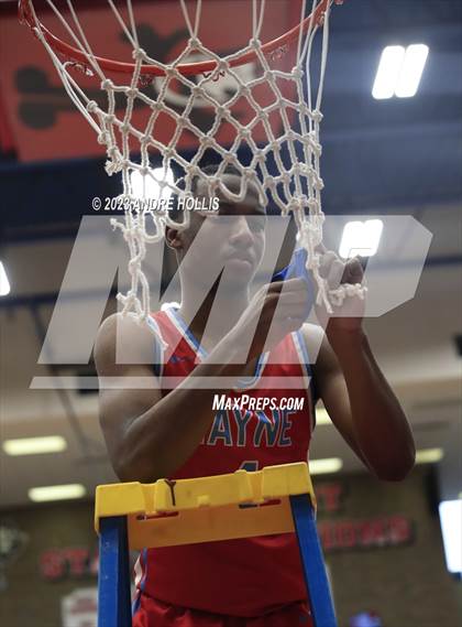 Thumbnail 3 in Fort Wayne Wayne vs. Noblesville (IHSAA 4A Region 3 Championship) photogallery.