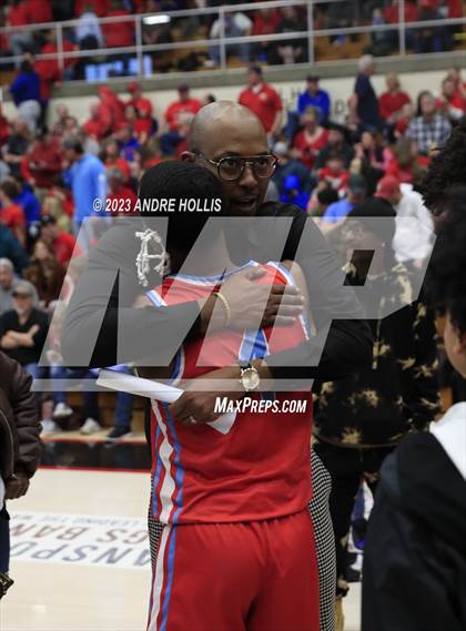 Thumbnail 1 in Fort Wayne Wayne vs. Noblesville (IHSAA 4A Region 3 Championship) photogallery.