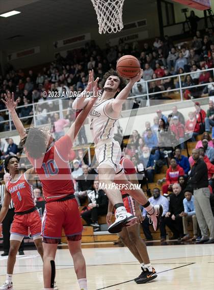 Thumbnail 1 in Fort Wayne Wayne vs. Noblesville (IHSAA 4A Region 3 Championship) photogallery.