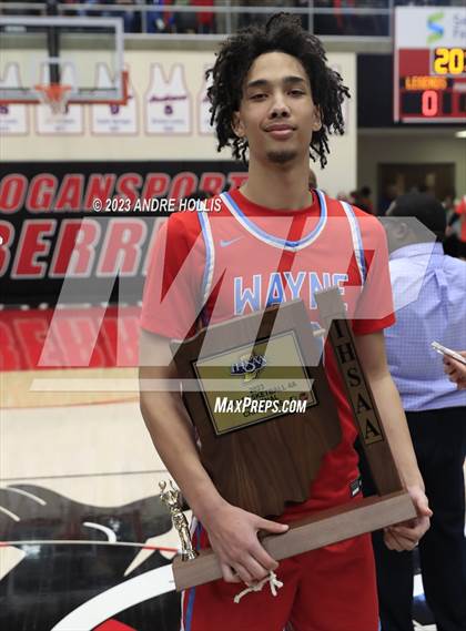 Thumbnail 2 in Fort Wayne Wayne vs. Noblesville (IHSAA 4A Region 3 Championship) photogallery.