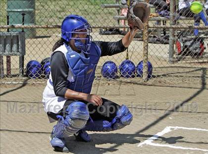 Thumbnail 2 in Northridge Academy vs. LACES (CIF LA City Small School Playoffs) photogallery.