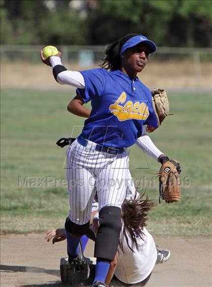 Thumbnail 2 in Northridge Academy vs. LACES (CIF LA City Small School Playoffs) photogallery.
