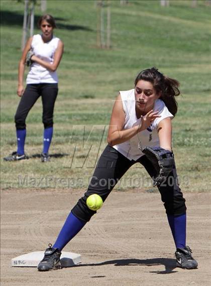 Thumbnail 2 in Northridge Academy vs. LACES (CIF LA City Small School Playoffs) photogallery.