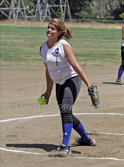 Thumbnail 3 in Northridge Academy vs. LACES (CIF LA City Small School Playoffs) photogallery.