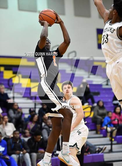 Thumbnail 2 in Evergreen Park vs. Leo (Bob Hambric Shootout) photogallery.