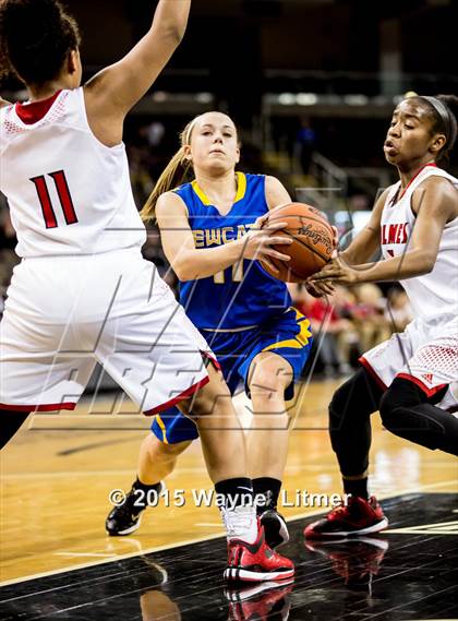 Thumbnail 2 in Newport Central Catholic vs Holy Cross (KHSAA 9th Region Tournament) photogallery.