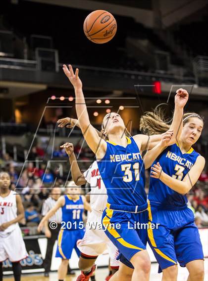 Thumbnail 1 in Newport Central Catholic vs Holy Cross (KHSAA 9th Region Tournament) photogallery.