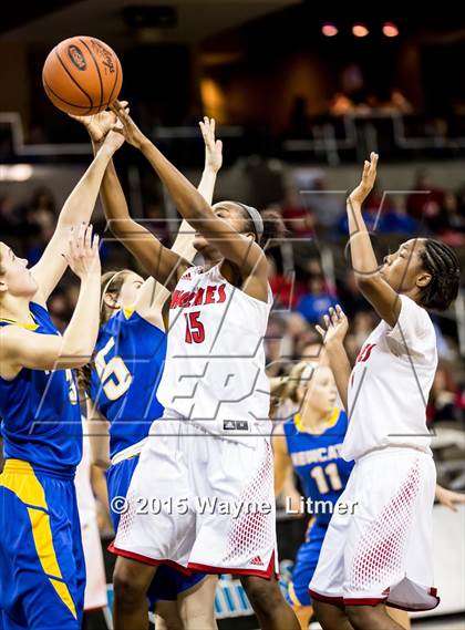 Thumbnail 3 in Newport Central Catholic vs Holy Cross (KHSAA 9th Region Tournament) photogallery.